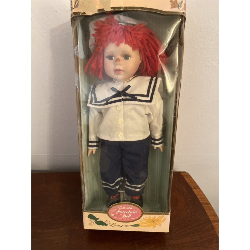 Raggedy Andy Kingstate Collectible Porcelain Doll - Picture 5 of 7